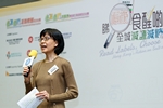 Photo 7：The Director of Food and Environmental Hygiene, Vivian Lau expressed the hope that members of the public would select food with less salt and sugar by making reference to the labels.