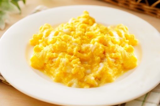 Undercooked egg dishes such as soft scrambled eggs have an inherent risk of food poisoning caused by Salmonella.