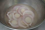 Before preparing the scallops, wash them thoroughly