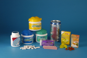 Commonly available low-calorie sugarfree products including chewing gum, carbonated soft drink and candies