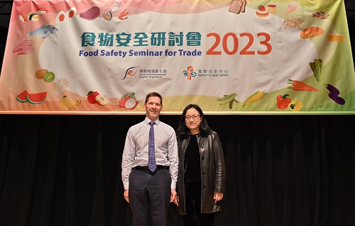 Photo shows (from left) Dr Scott CRERAR, Food Safety Specialist, member of the Expert Committee on Food Safety and Dr WONG Wang, Christine, Controller, Centre for Food Safety, in the seminar