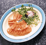 确 保 使 用 新 鲜 的 海 鲜